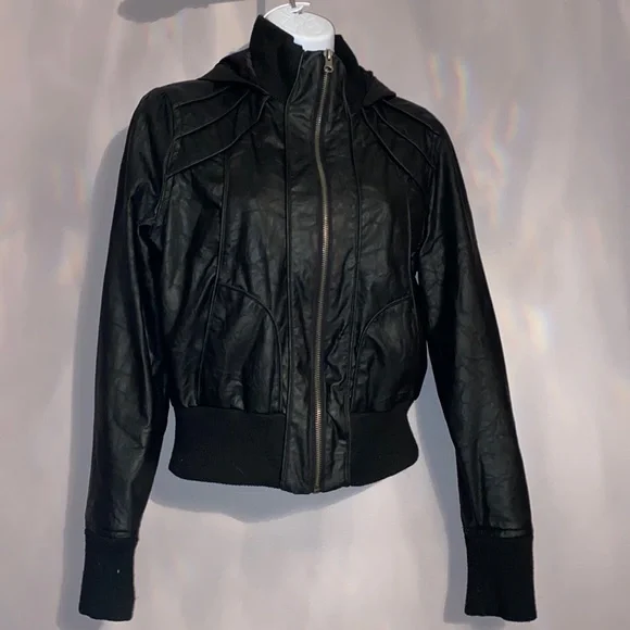 Hooded Leather jacket - Picture 1 of 4